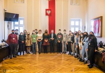 Młodzież z Danii, Słowenii i Hiszpanii z wizytą w Gorlicach