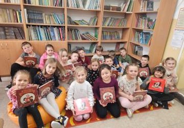 Zajęcia biblioteczne dla klas pierwszych